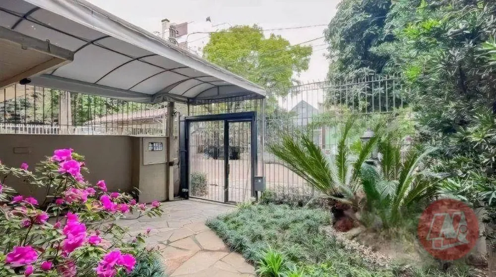Casa, 3 quartos, 200 m² - Foto 1