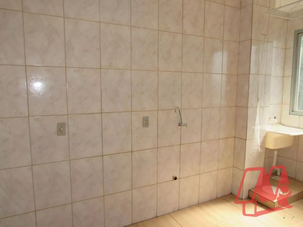 Apartamento à venda com 2 quartos, 47m² - Foto 3