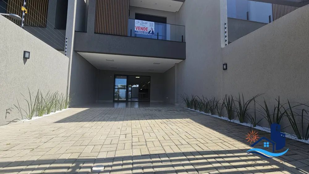 Casa, 4 quartos, 177 m² - Foto 1