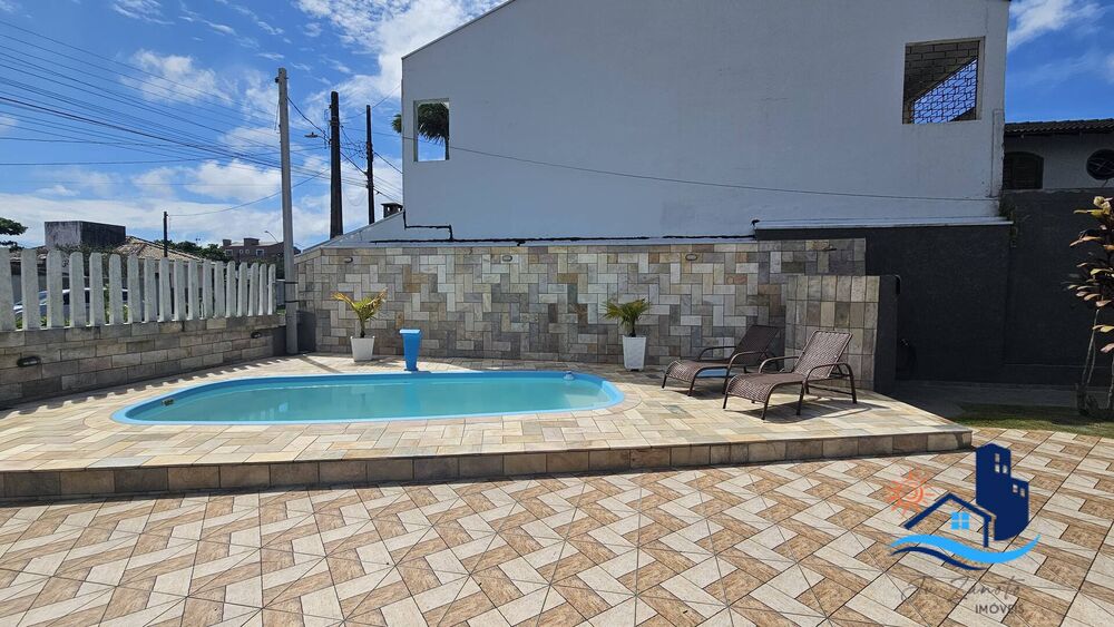 Casa à venda com 2 quartos, 80m² - Foto 4