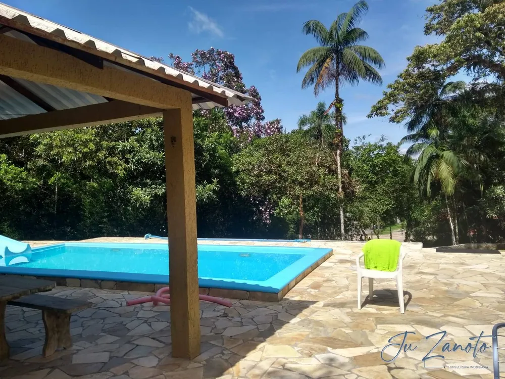 Chácara, 3 quartos, 6000 m² - Foto 1