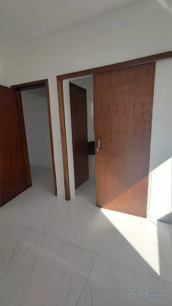 Sobrado à venda com 2 quartos, 55m² - Foto 4