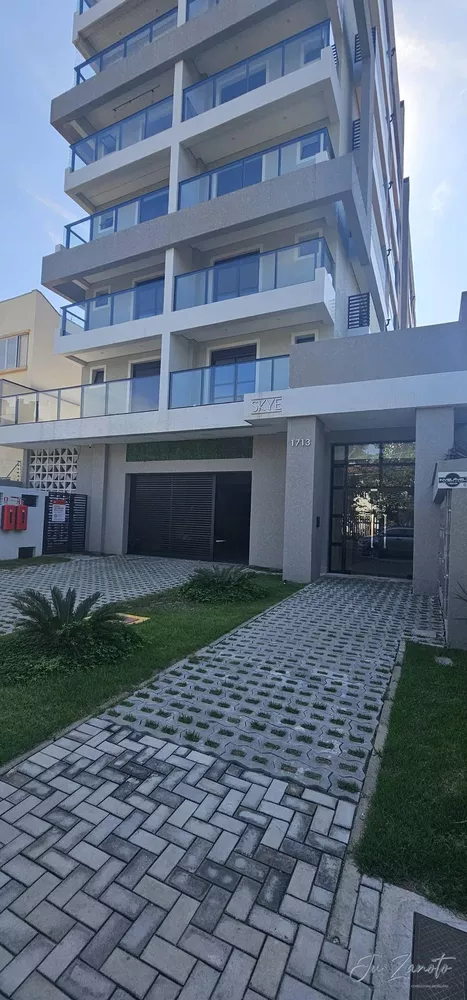 Apartamento à venda com 2 quartos, 74m² - Foto 2