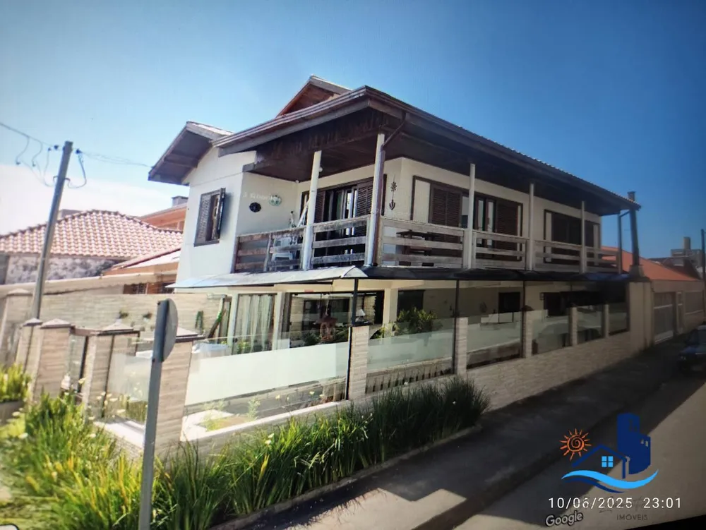 Casa, 4 quartos, 200 m² - Foto 1