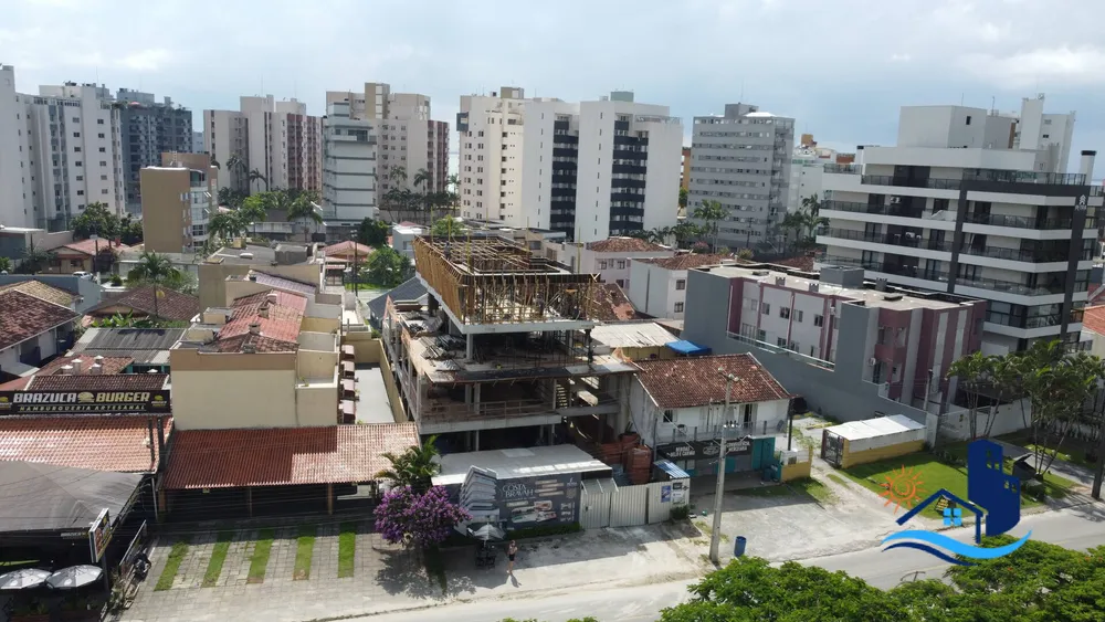 Cobertura, 3 quartos, 177 m² - Foto 2
