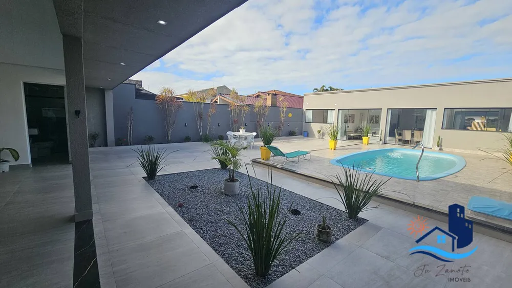 Casa, 5 quartos, 240 m² - Foto 4