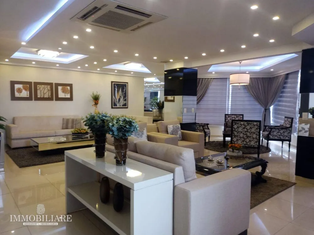 Apartamento, 5 quartos, 700 m² - Foto 1
