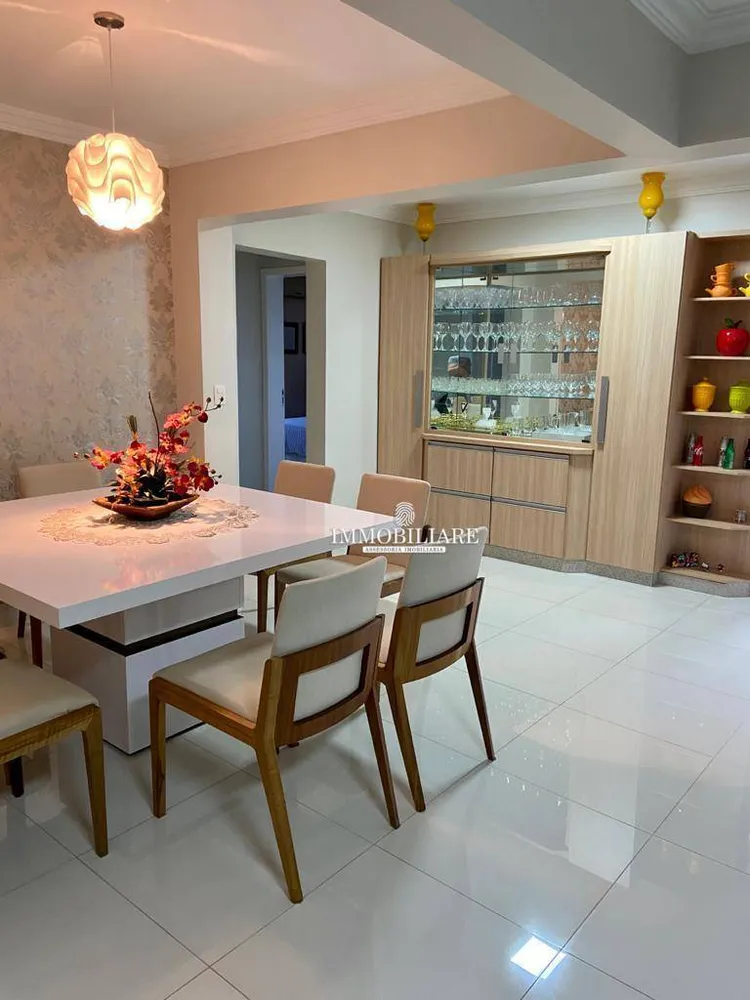 Apartamento, 3 quartos, 130 m² - Foto 4