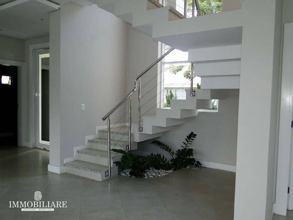 Sobrado, 4 quartos, 435 m² - Foto 2