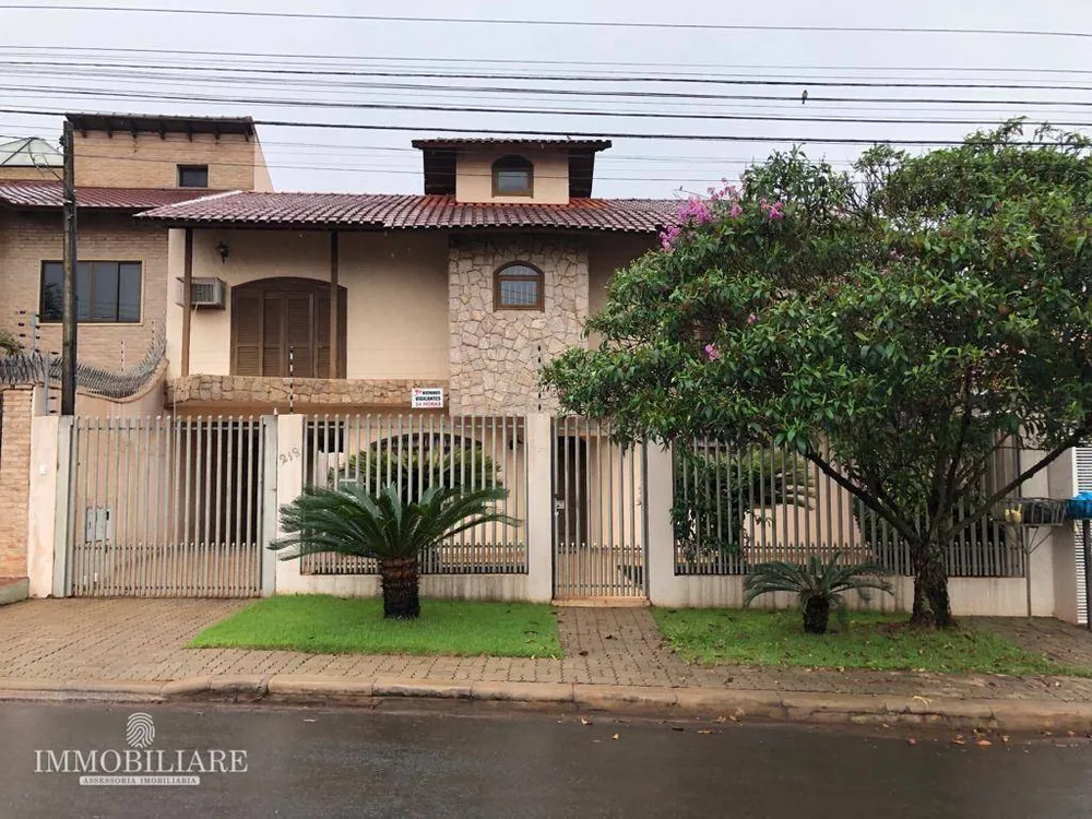 Sobrado, 4 quartos, 257 m² - Foto 1