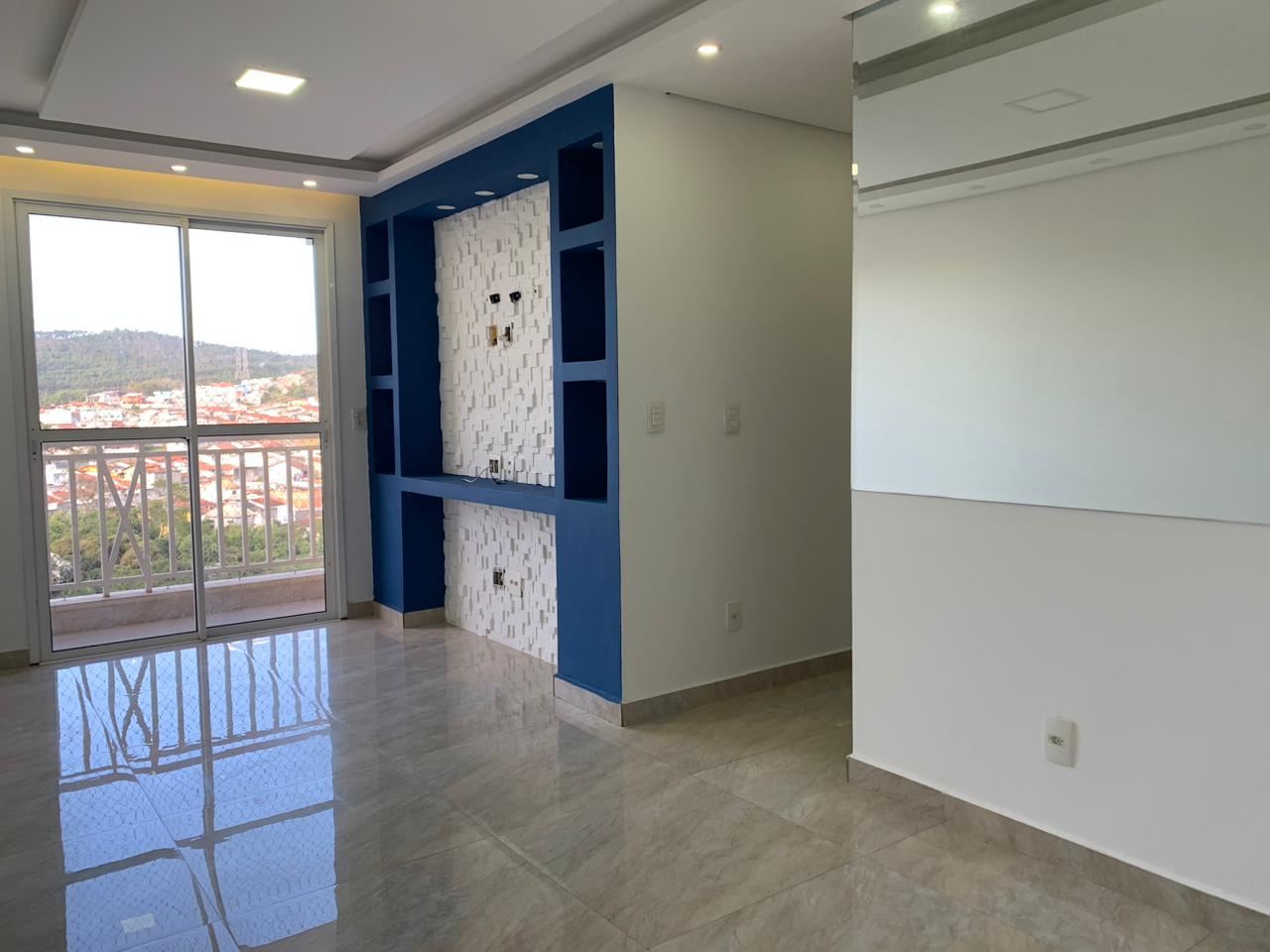 Apartamento à venda com 3 quartos, 73m² - Foto 2