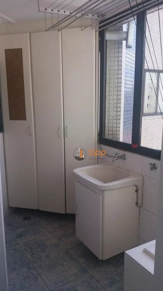 Apartamento à venda com 3 quartos, 129m² - Foto 8