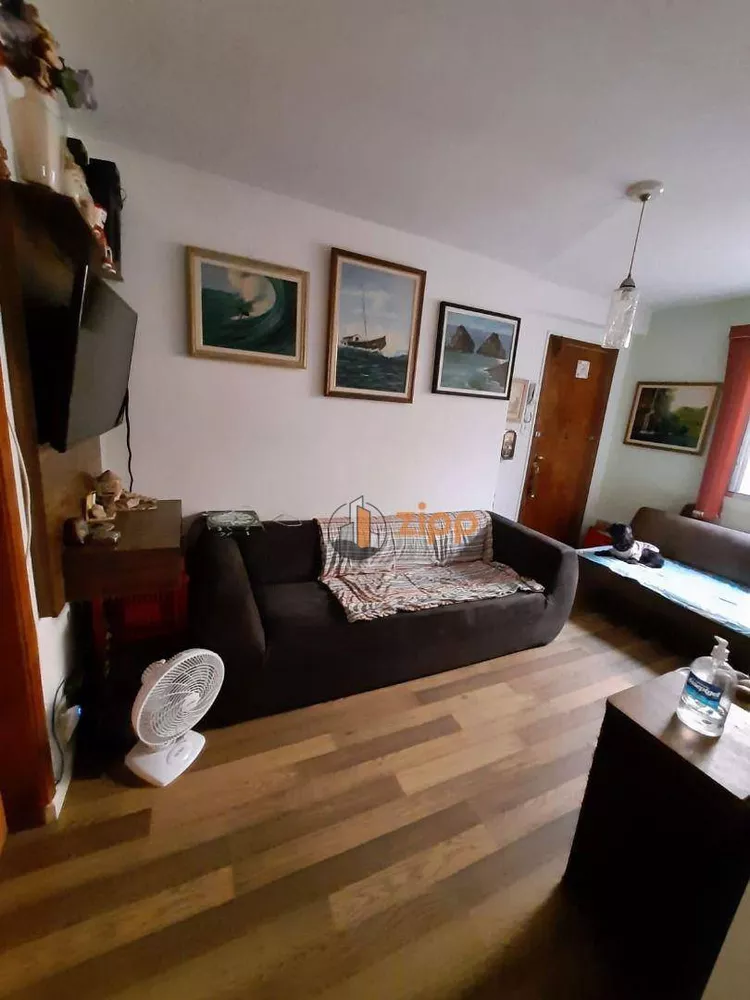 Apartamento à venda com 3 quartos, 100m² - Foto 2