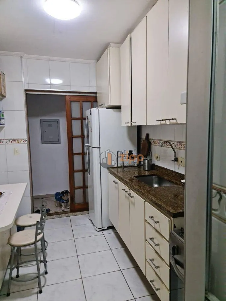 Apartamento, 2 quartos, 72 m² - Foto 2