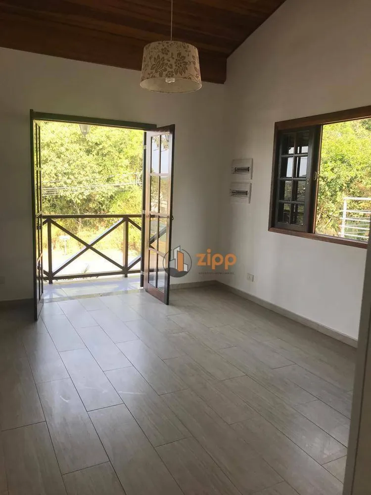 Sobrado, 4 quartos, 330 m² - Foto 2