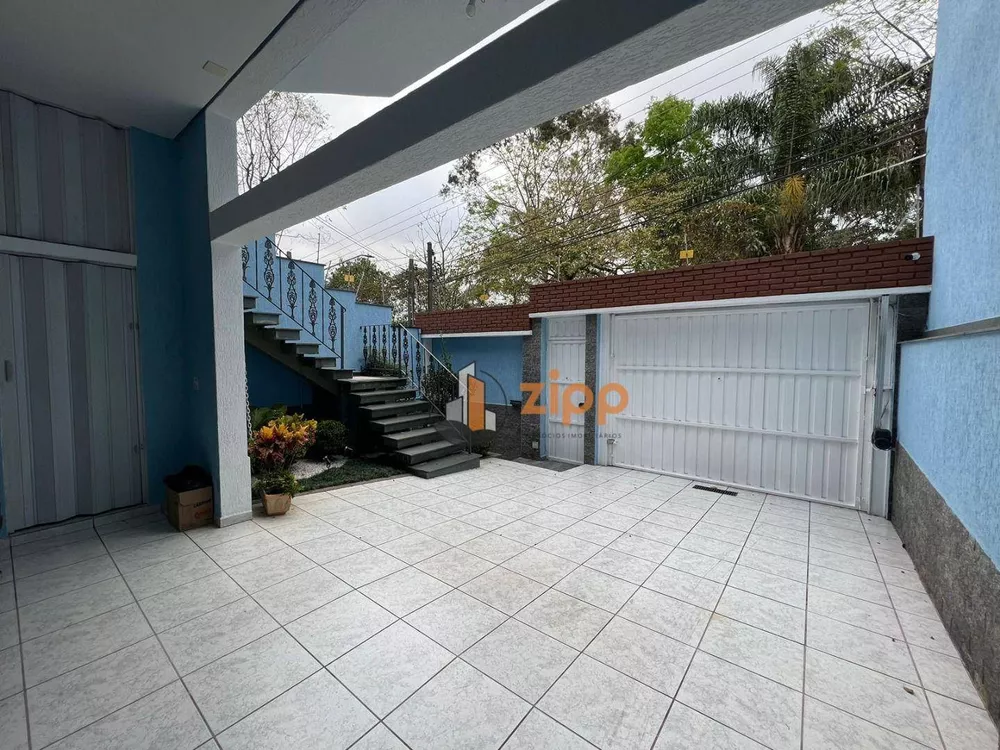 Sobrado à venda com 4 quartos, 230m² - Foto 4