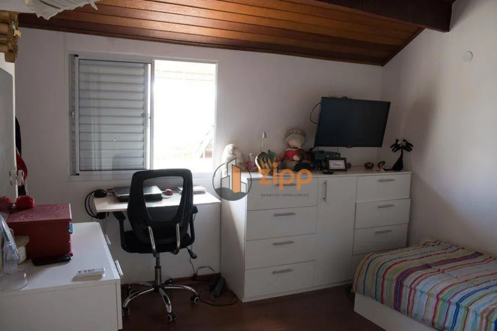 Sobrado, 4 quartos, 174 m² - Foto 1