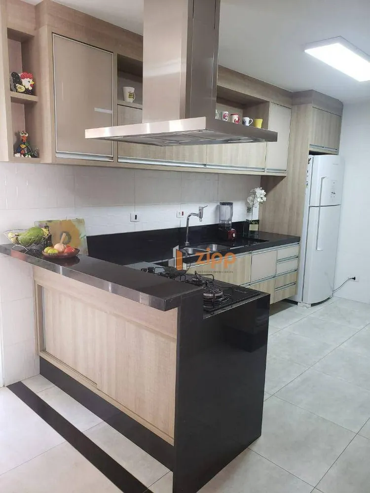 Sobrado, 3 quartos, 240 m² - Foto 5