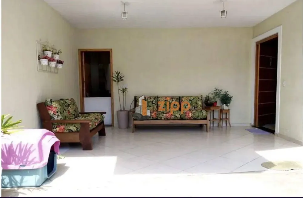 Sobrado, 4 quartos, 129 m² - Foto 1