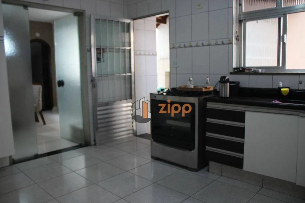Sobrado, 3 quartos, 390 m² - Foto 1