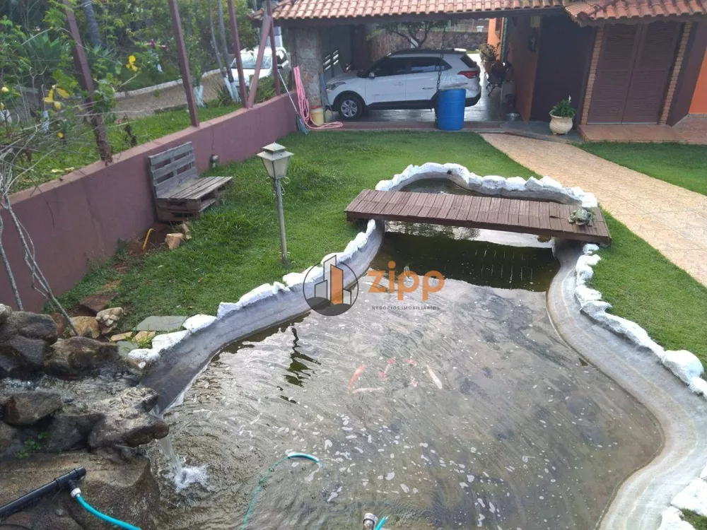 Casa de Condomínio à venda com 3 quartos, 650m² - Foto 4