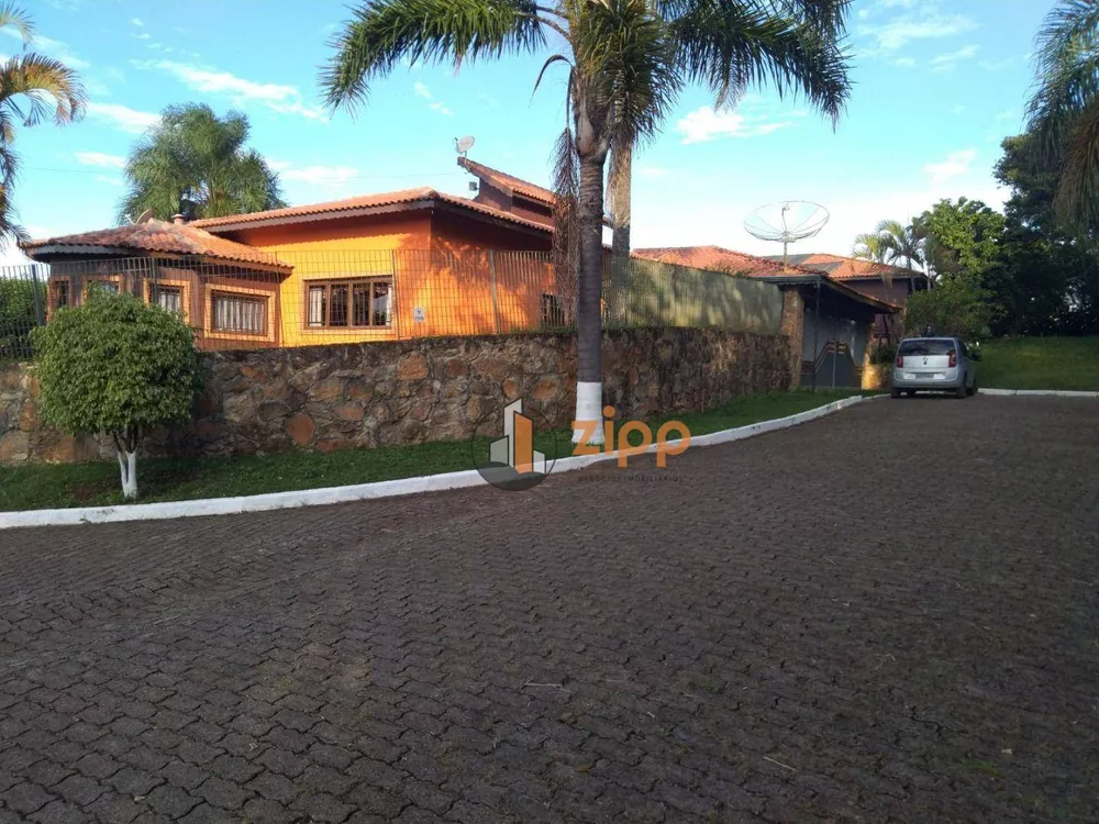 Casa de Condomínio à venda com 3 quartos, 650m² - Foto 1