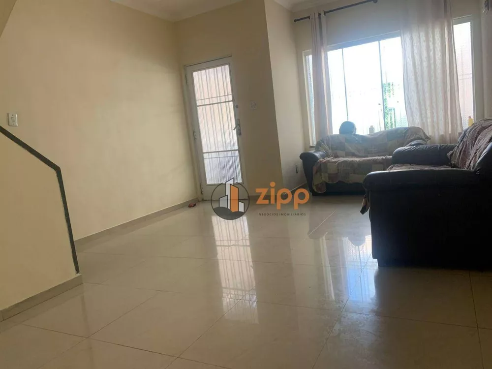 Sobrado à venda com 3 quartos, 102m² - Foto 4