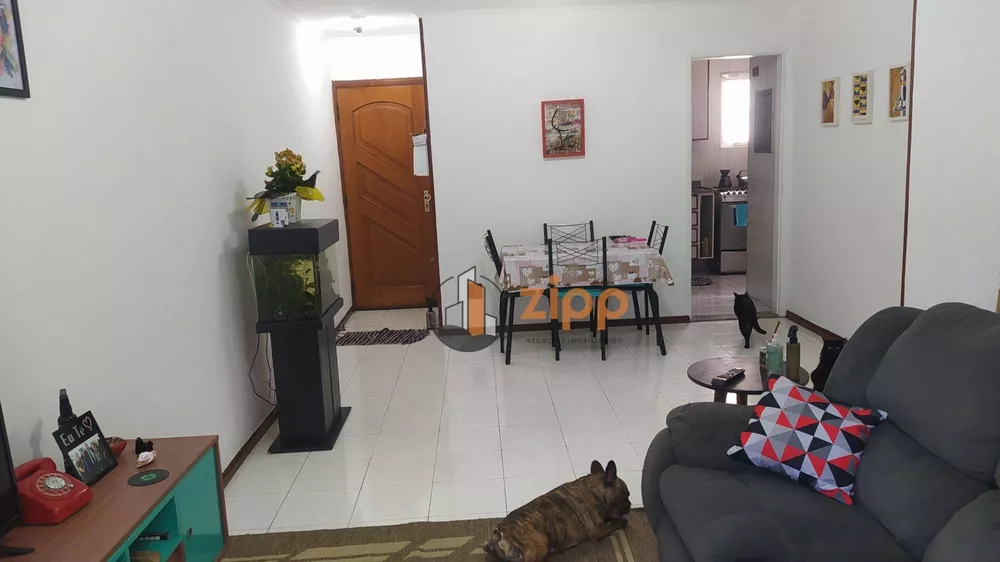 Apartamento à venda com 3 quartos, 90m² - Foto 4