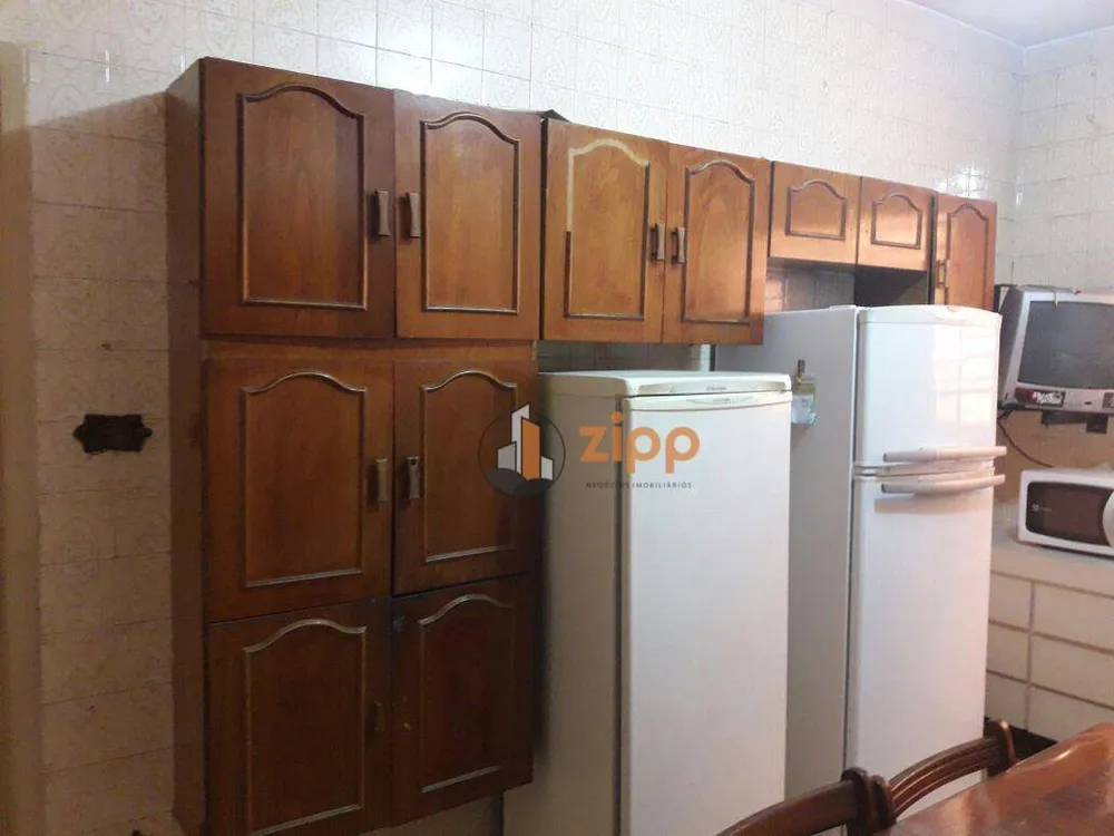 Sobrado, 6 quartos, 288 m² - Foto 2