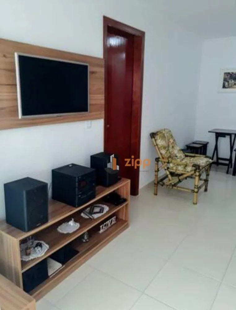 Apartamento à venda com 1 quarto, 58m² - Foto 2