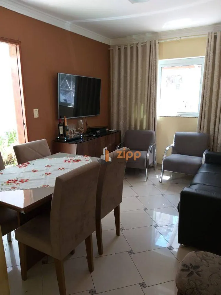 Casa, 3 quartos, 184 m² - Foto 2