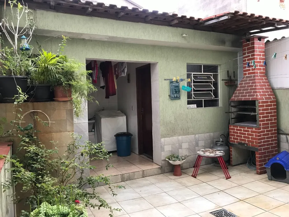 Sobrado, 4 quartos, 243 m² - Foto 1