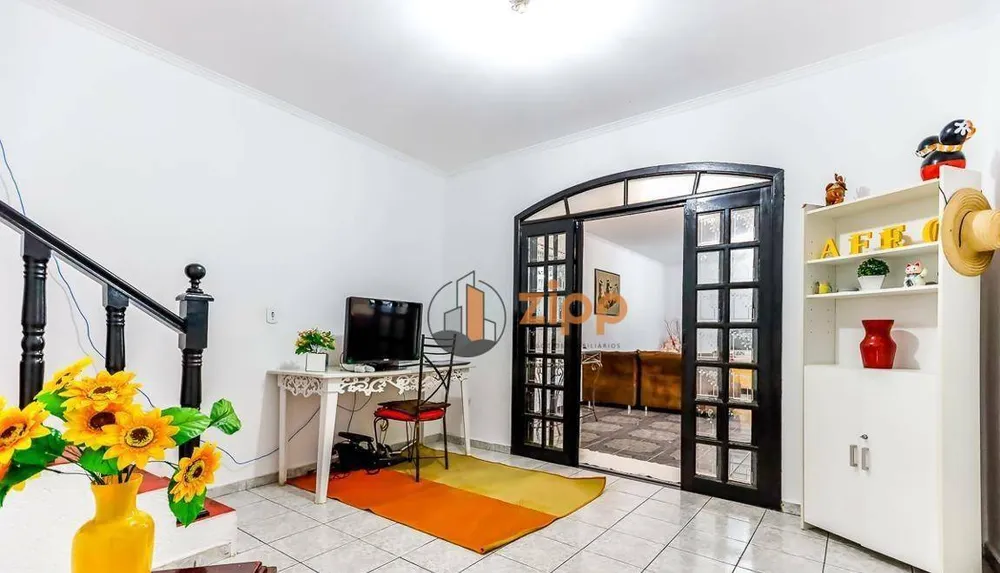 Sobrado, 4 quartos, 400 m² - Foto 1