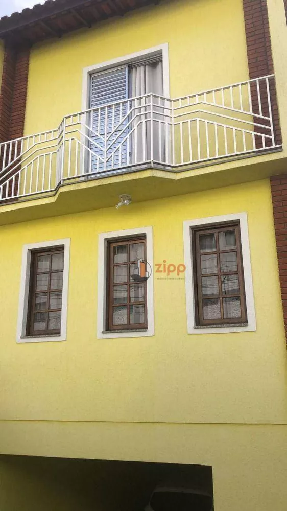 Sobrado à venda com 3 quartos, 178m² - Foto 2