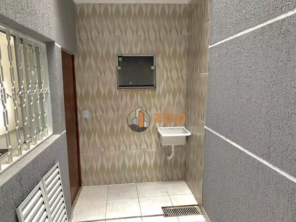 Sobrado à venda com 3 quartos, 150m² - Foto 7