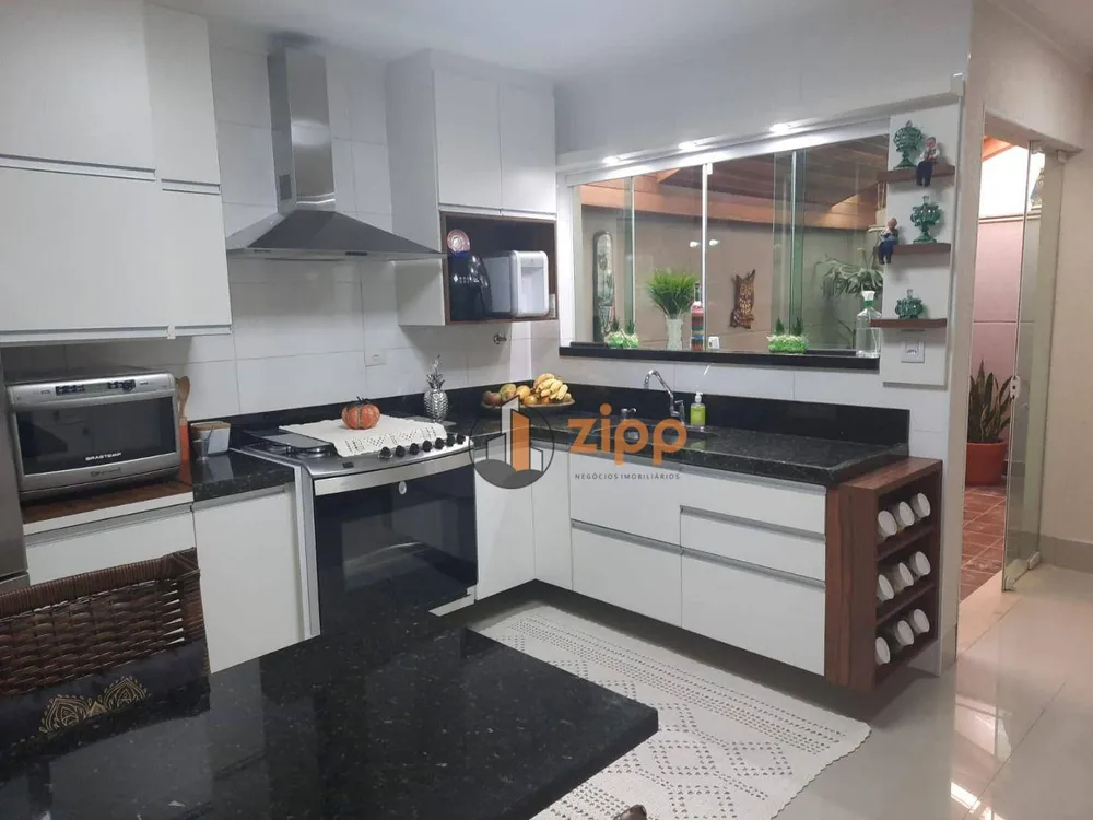 Sobrado, 3 quartos, 180 m² - Foto 2