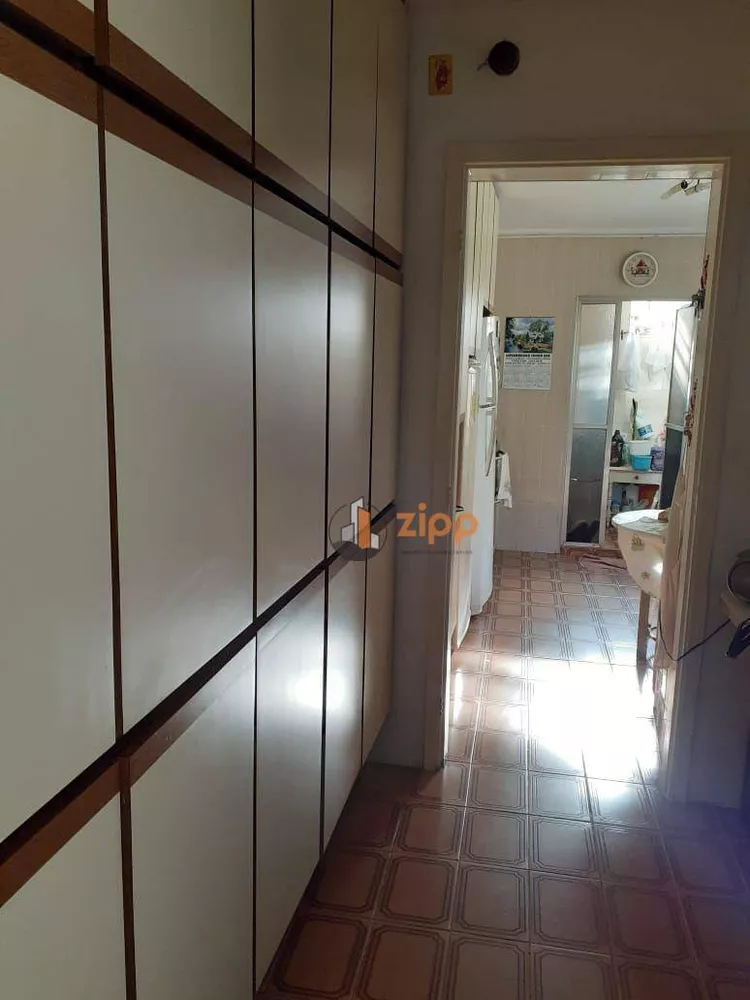 Sobrado à venda com 3 quartos, 180m² - Foto 4