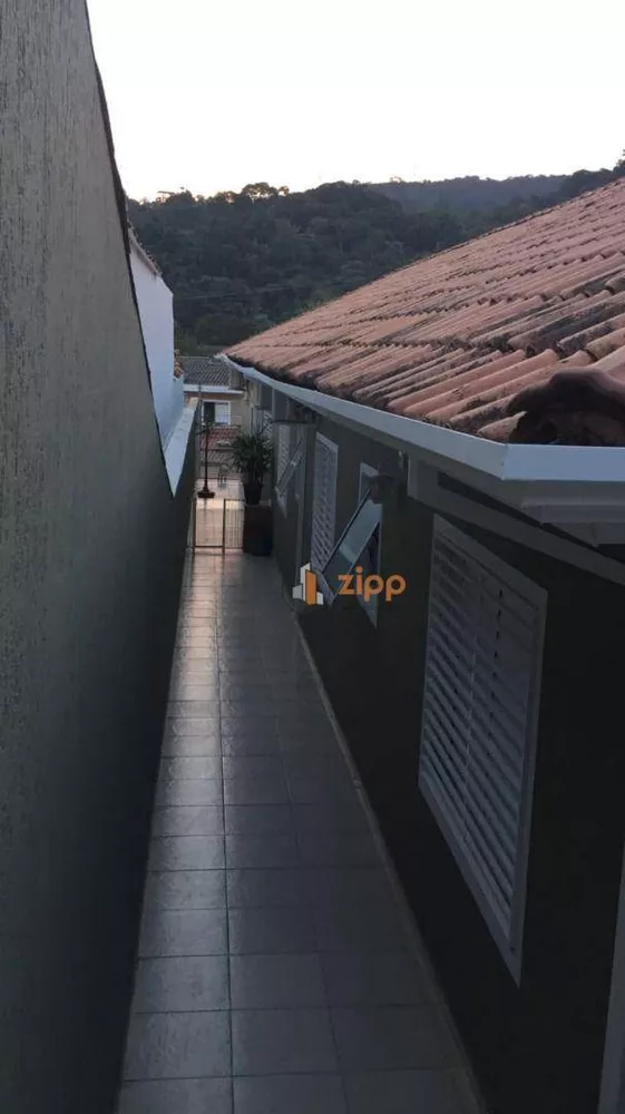 Sobrado à venda com 3 quartos, 130m² - Foto 3