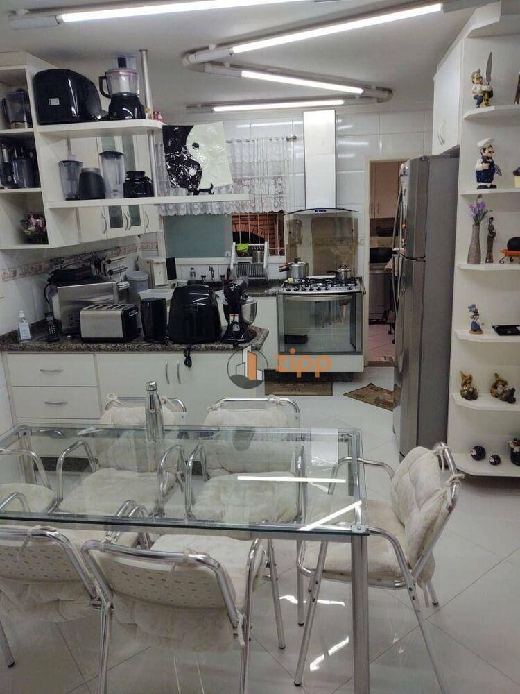 Sobrado, 3 quartos, 200 m² - Foto 3