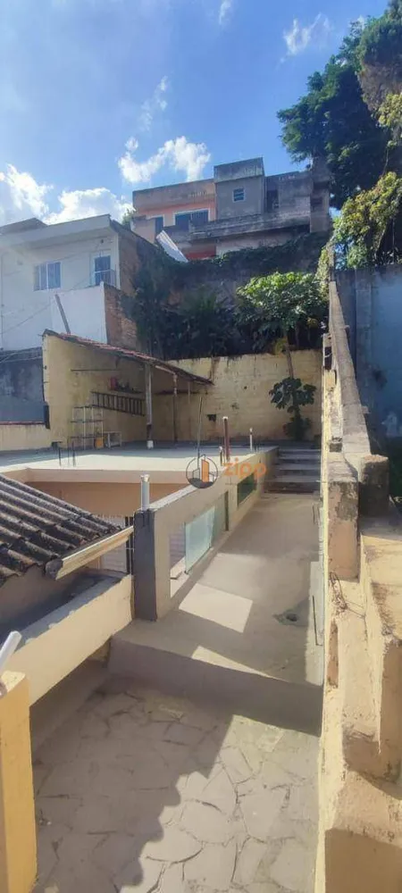 Casa, 3 quartos, 250 m² - Foto 2