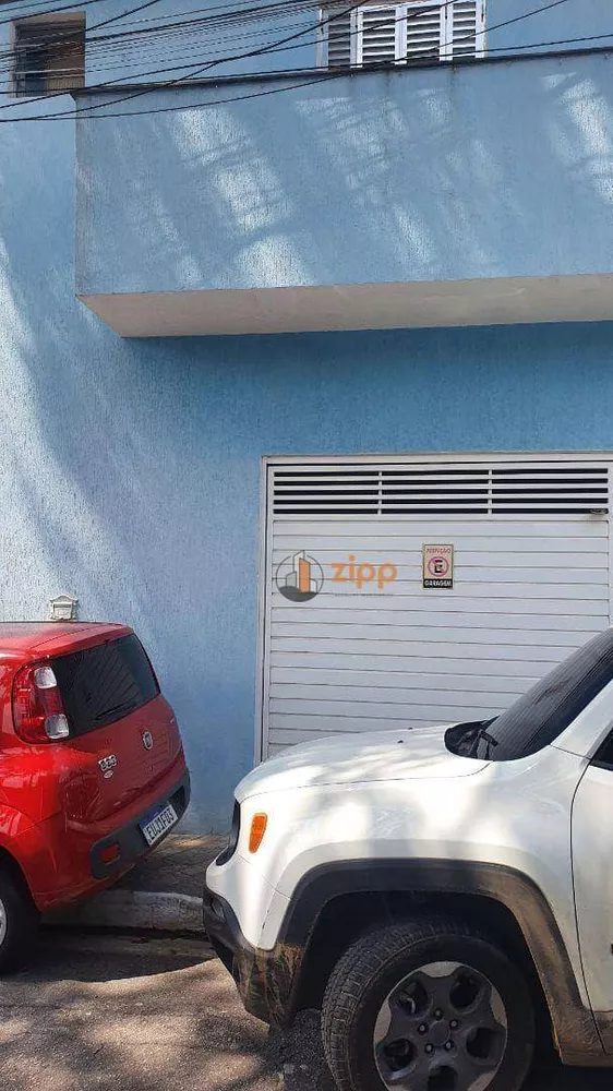 Sobrado à venda com 3 quartos, 200m² - Foto 2