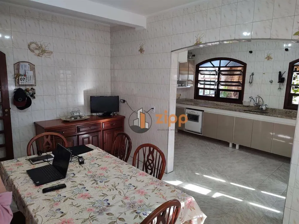 Sobrado, 3 quartos, 175 m² - Foto 1