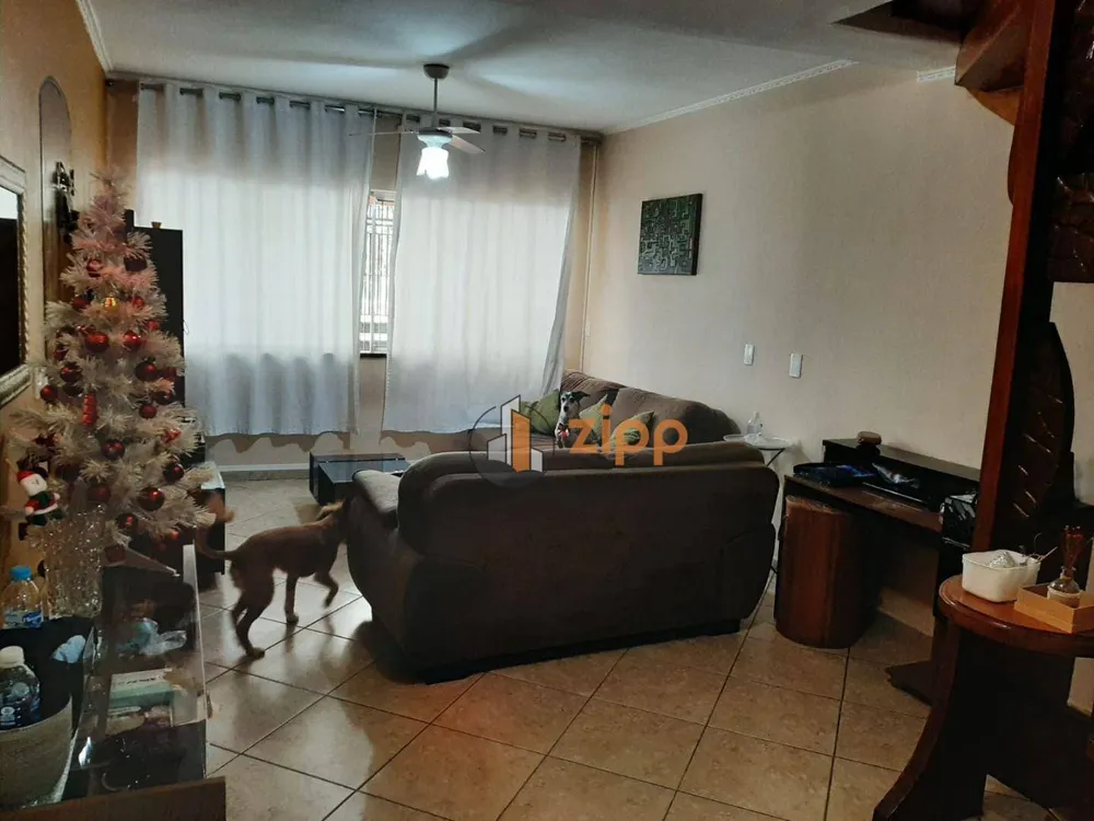 Sobrado, 4 quartos, 151 m² - Foto 1