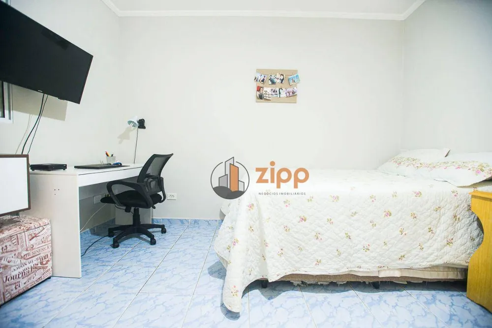 Sobrado, 3 quartos, 209 m² - Foto 1