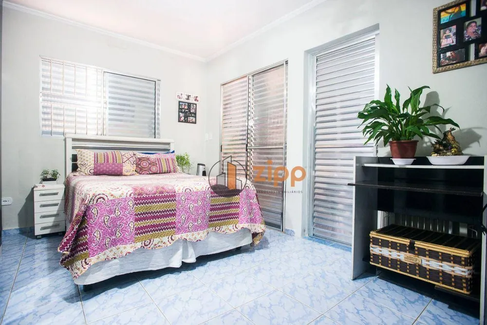 Sobrado, 3 quartos, 209 m² - Foto 3
