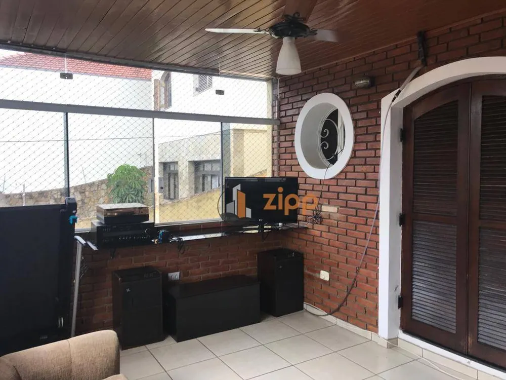 Sobrado, 3 quartos, 194 m² - Foto 2