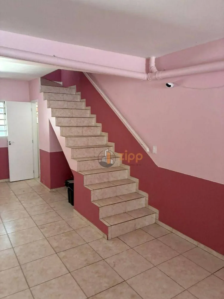Sobrado, 3 quartos, 218 m² - Foto 4