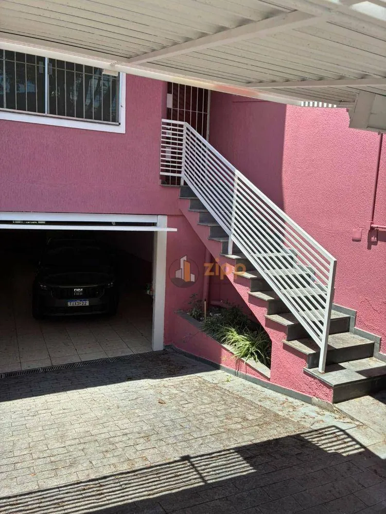 Sobrado, 3 quartos, 218 m² - Foto 2