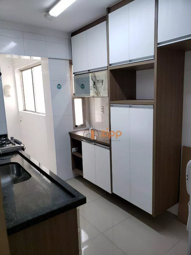 Apartamento à venda com 3 quartos, 68m² - Foto 7