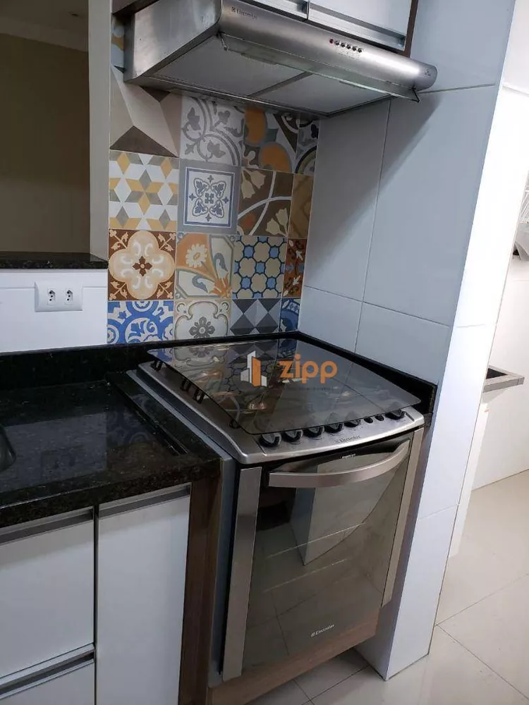 Apartamento à venda com 3 quartos, 68m² - Foto 8